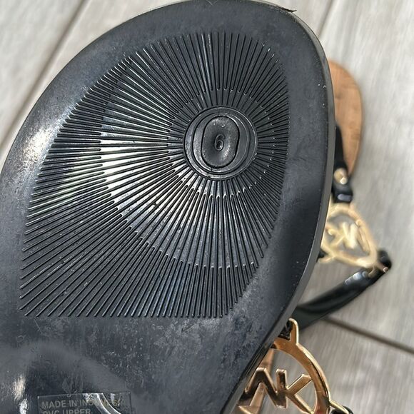 Michael Korrs black slides sandals - Picture 4 of 4